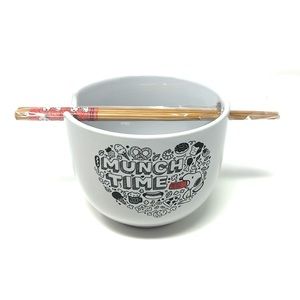 Snoopy Peanuts Ramen Bowl with Chopsticks